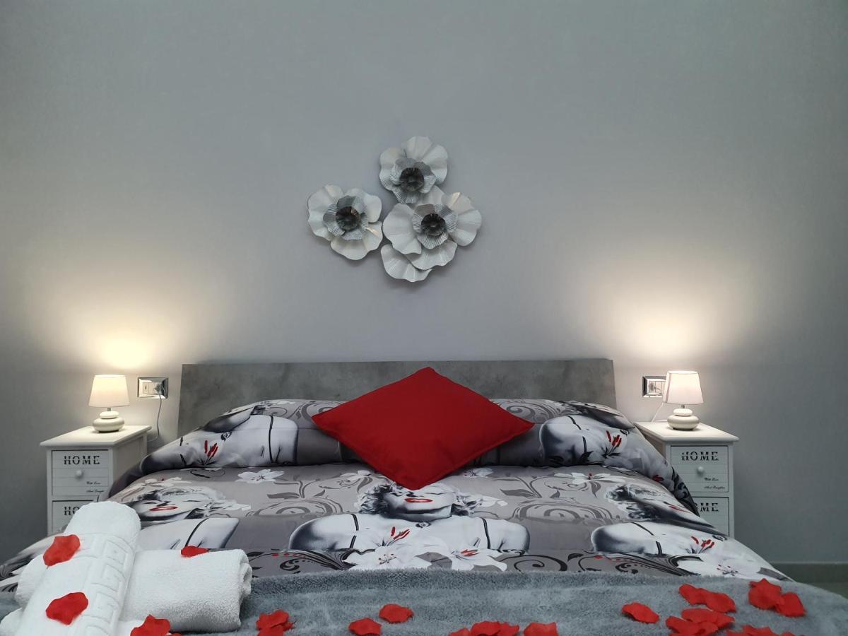 Serenity 68 * Naples
